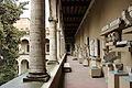 Palazzetto Venezia: loggia met lapidariumgedeelte van het museum