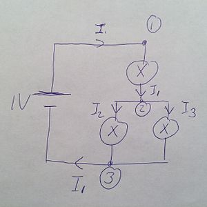 Schema van schakeling bestaande uit een batterij en drie gloeilampen waarvan een in serie met twee in parallel