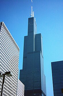 Sears Tower, Loop neighborhood, Chicago, IL, 2006.jpg