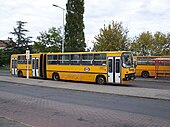 A Volánbusz egyik Ikarus 280 típusú autóbusza