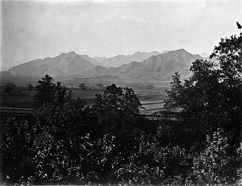 the Valley from Young-lo's tomb