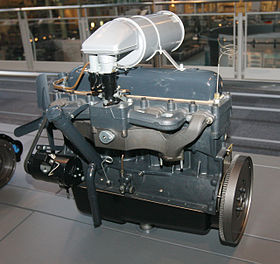 1935 Toyota A Type engine.jpg