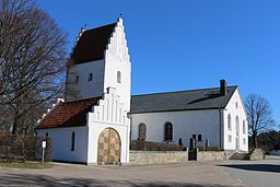 Degeberga kyrka i april 2015