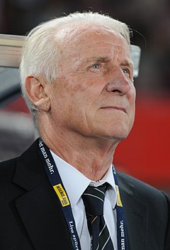 Trapattoni jako trenér Irské fotbalové reprezentace v roce 2013