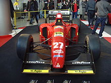 Photo de la Ferrari 412 T1 de Jean Alesi exposée à Stuttgart