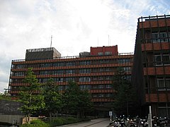 Kanazawa city office.jpg