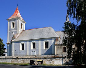 Église Sainte-Barbara à Mšené.
