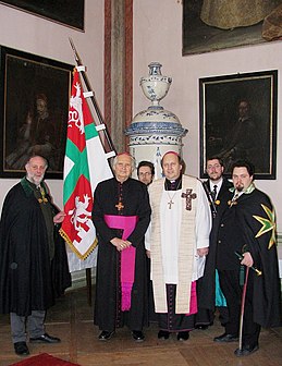 Jan J. Dobrzensky, J. Koukl, P. Posád a Miroslav Šantin, velitel severočeské delegace řádu sv. Lazara (Litoměřice, 2005)