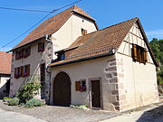 Ancienne ferme (1768), 6 rue du Calvaire.