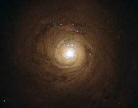 Supermassive black hole at the heart of NGC 5548.jpg