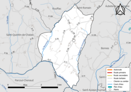 Carte en couleur présentant le réseau hydrographique de la commune