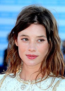 Astrid Berges Frisbey Deauville 2013.jpg