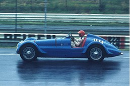 Delahaye 135 MS recarrozado tras la guerra