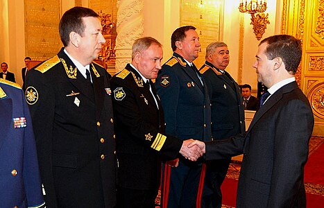 Вице-адмирал Королёв на церемонии представления офицеров, назначенных на высшие командные должности, 27 декабря 2011 г.