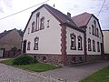 Ehemalige Schule und Lehrerwohnhaus