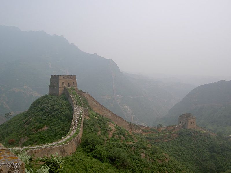 [Bild: 799px-Greatwall_badaling4.jpg]