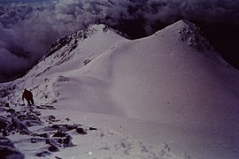 Iztaccihuatl Ridge after the mountain shelter