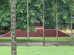 Kazi Nazrul Islam Grave1