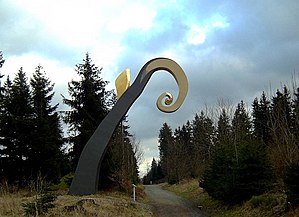 Krummstab, Waldskulpturenweg Wittgenstein-Sauerland (de)[2]