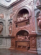 Tomb monument of Sigismund I the Old and Sigismund II Augustus in the Chapel