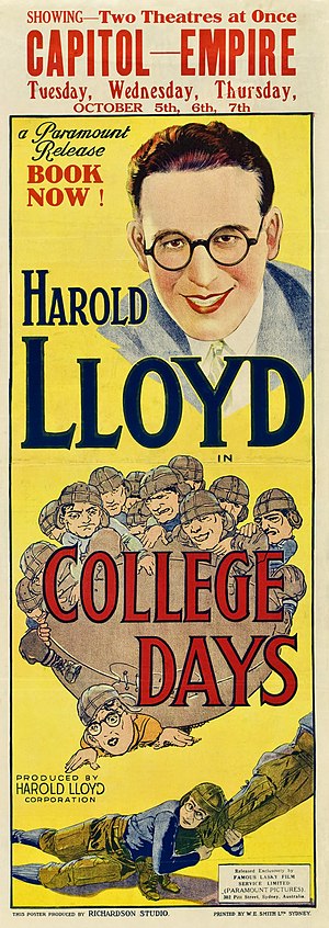 پوستر فیلم صامت هارولد لوید به دانشگاه می‌رود