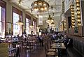 Café Art nouveau au rez-de-chaussée