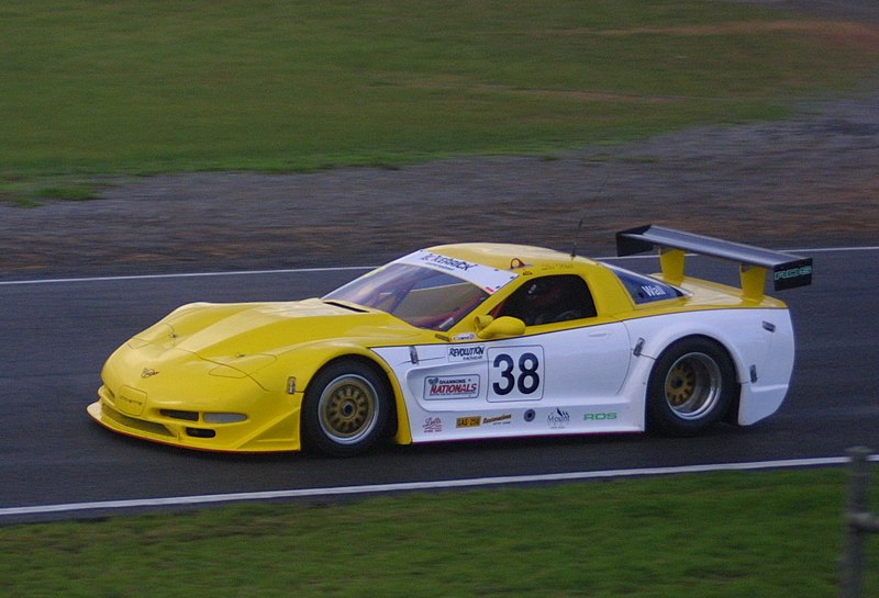 File:Wall-corvette.jpg