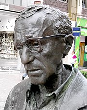 Close up of Allen's statue in Oviedo