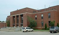 Cumberland St. side of building, prior to mid-2000s renovations