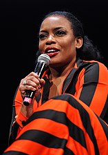 Aunjanue Ellis dans le rôle de Miranda Shaw.