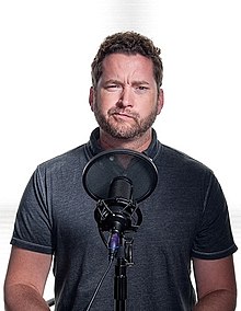 Burnie Burns had voiced over gameplay videos on drunkgamers.com before creating Red vs. Blue with Hullum, Ramsey, Sorola, and Saldana. Burnie Burns, 2011 Portrait.jpg