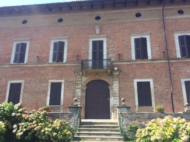File:Cassine Palazzo Zoppi 01.jpg