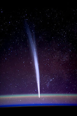Comet Lovejoy photographed by Dan Burbank.jpg