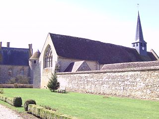 L'église et le château de Piffonds