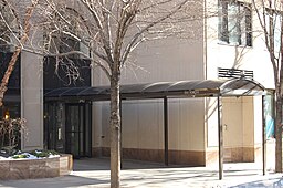 Forum at 343 East 74th Street - Entrance.jpg