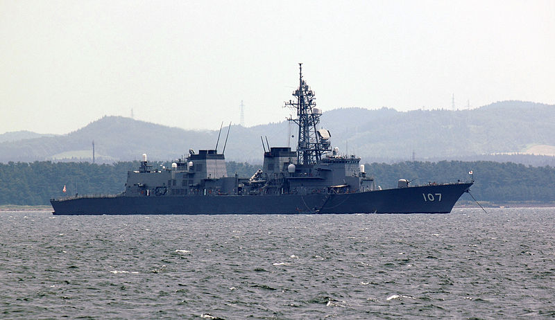 File:JS Ikazuchi (DD-107) at Ōminato 01.jpg