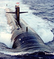 Laminar and turbulent water flow over the hull of a submarine. As the relative velocity of the water increases turbulence occurs. Los Angeles attack sub 2.jpg