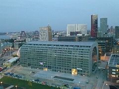 Vue panoramique de la halle.