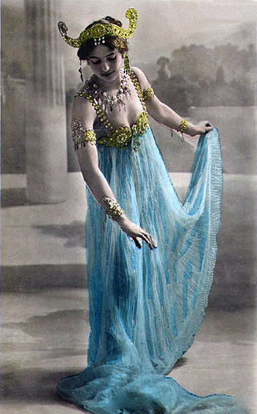 Archivo:Mata Hari 3.jpg