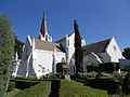 Achterzijde van de kerk.