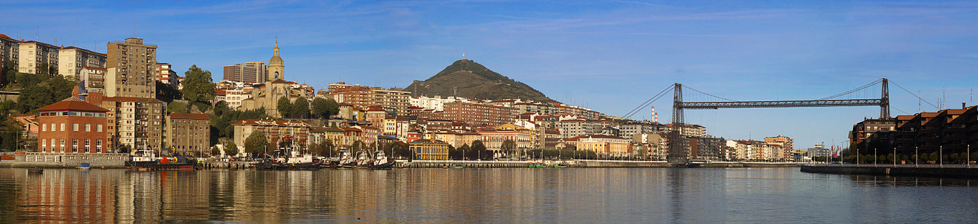 Bizkaia Zubiaren irudi panoramikoa.