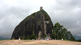 Vue du Peñón de Guatapé.