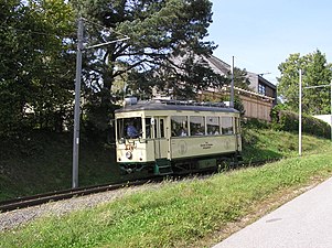 El Pöstlingbergbahn es uno de los ferrocarriles más empinados que sólo utiliza la adhesión