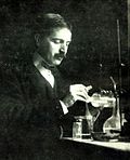 Theodore Richards en el laboratorio