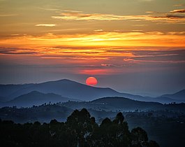 Sunrisenyungwe. Photo by Jonkmania