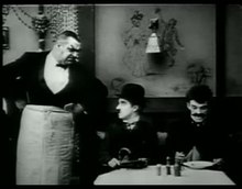 Файл: Иммигрант (1917) .webm