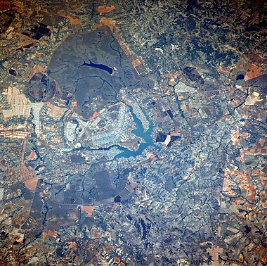 Brasília vista da Estação Espacial Internacional.