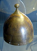 Casco de bronce (siglo IX a.C.