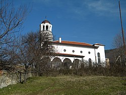 Църквата в село Бабек