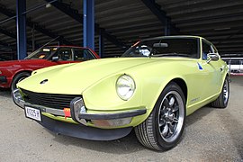 Datsun 240Z (15856828396).jpg